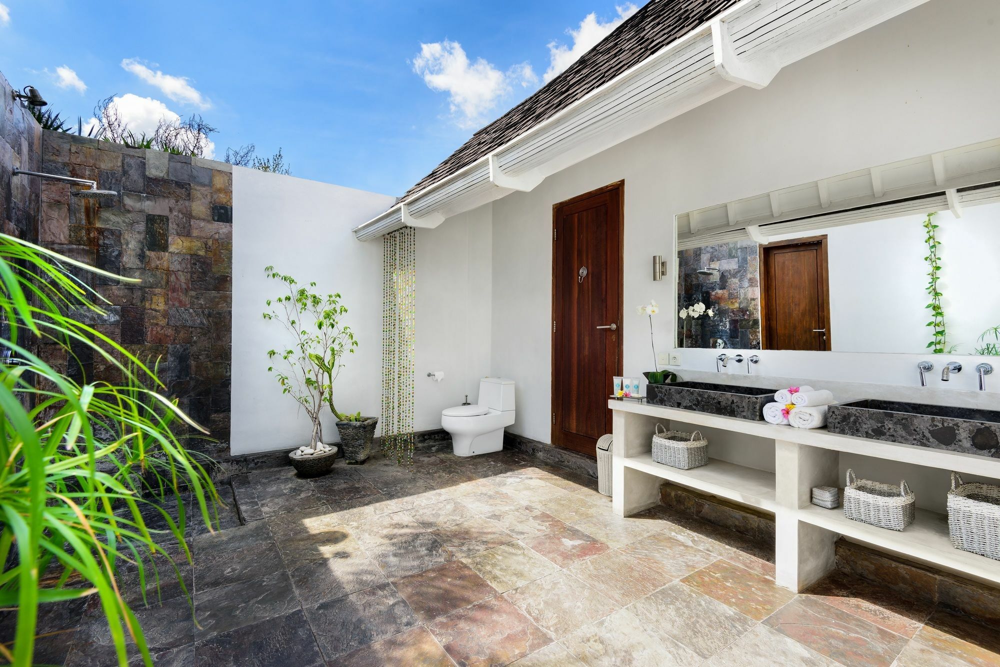 Villa Liola By Exotiq Villa Holidays Seminyak  Exterior photo